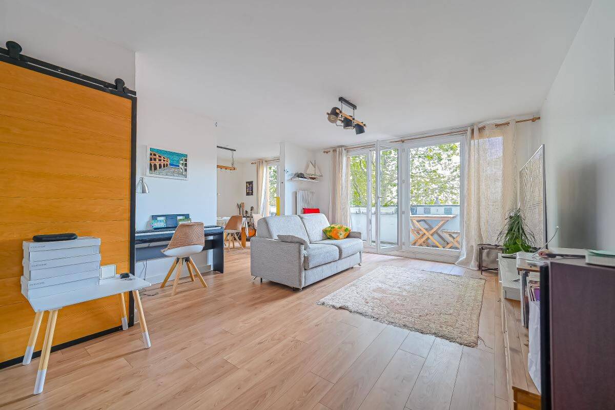 Appartement 3 pièces 74 m² · à Paris 10ème Arrondissement · 74 m² · 765 000 €
