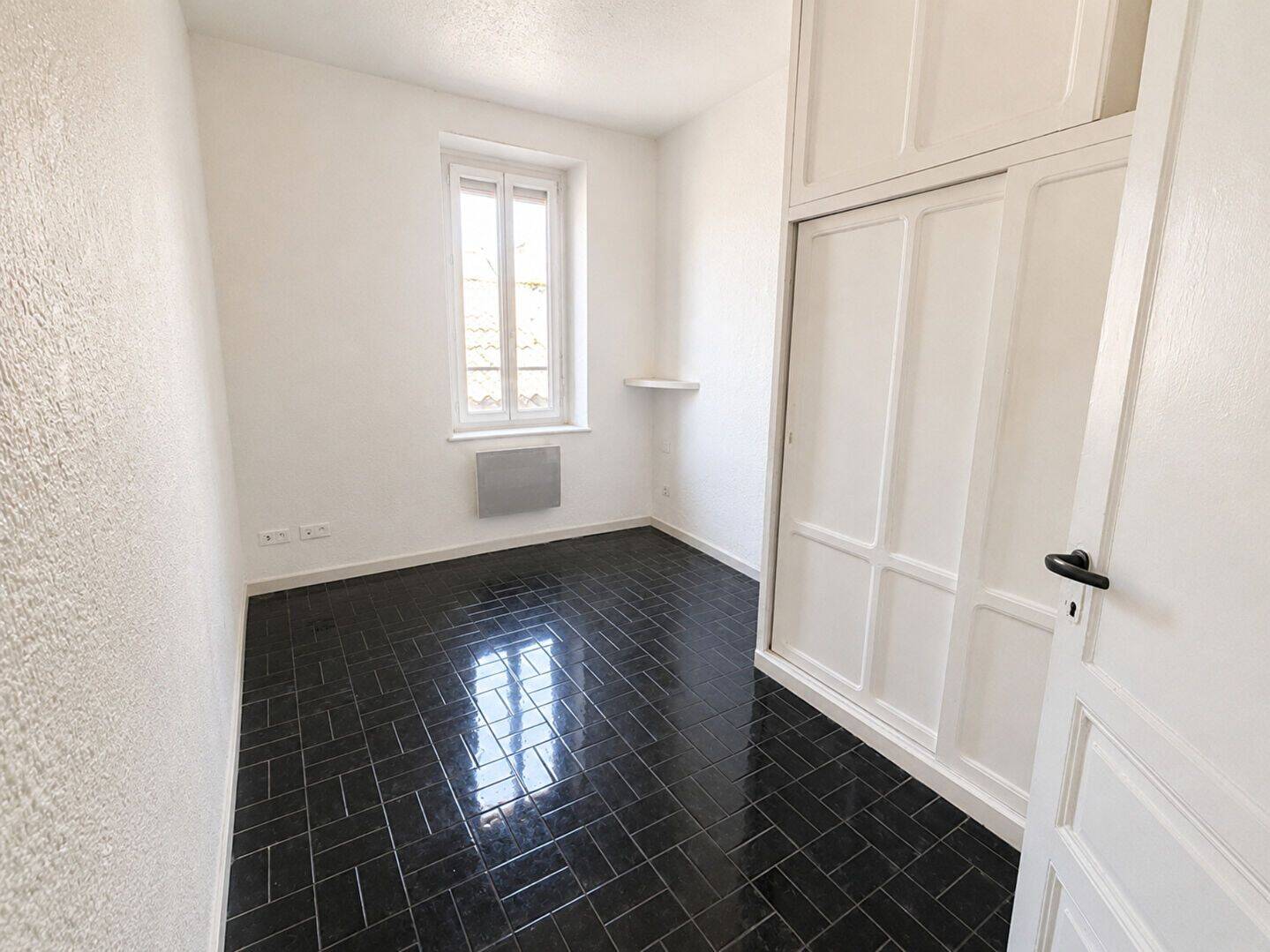 Appartement 3 pièces 73 m² · à Narbonne · 73 m² · 98 000 €