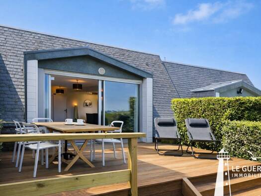 Maison de plain-pied à vendre 328 800 € 3 pièces 2 chambres 52,9 m² 178 m² de terrain Pleumeur-Bodou 22560