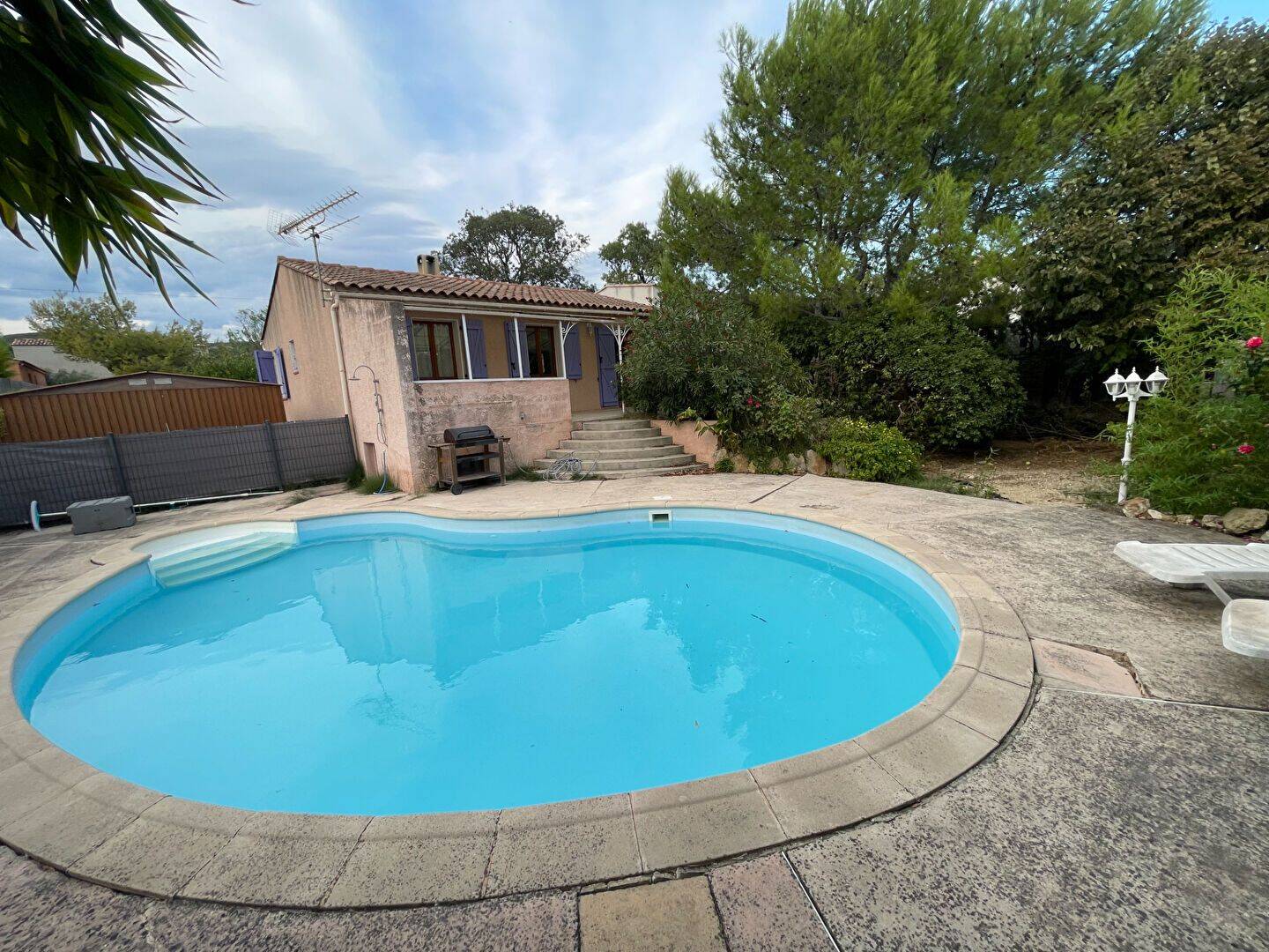 Maison 4 pièces 80 m² · à La Fare-les-Oliviers · 80 m² · 1 730 €/mois