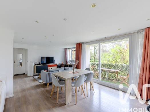 Appartement à vendre 165 000 € 2 pièces 1 chambre 56 m² Étage 1/14 Les Dures Terres Eaubonne 95600