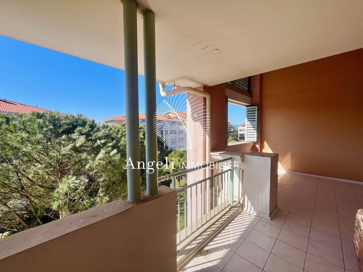 Appartement 3 pièces 48 m² · à Fréjus · 48 m² · 379 000 €