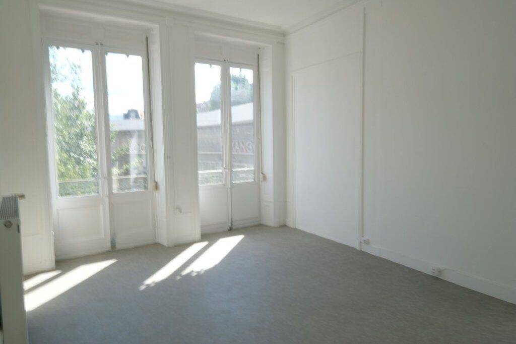 Appartement 2 pièces 56 m² · à Saint-Étienne · 56 m² · 444 €