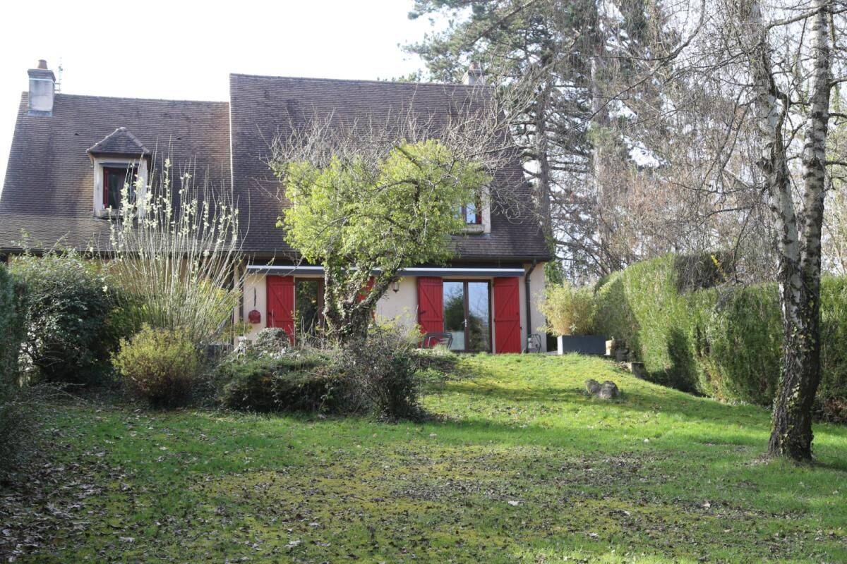Maison 5 pièces 198 m² · à Autun · 198 m² · 355 000 €