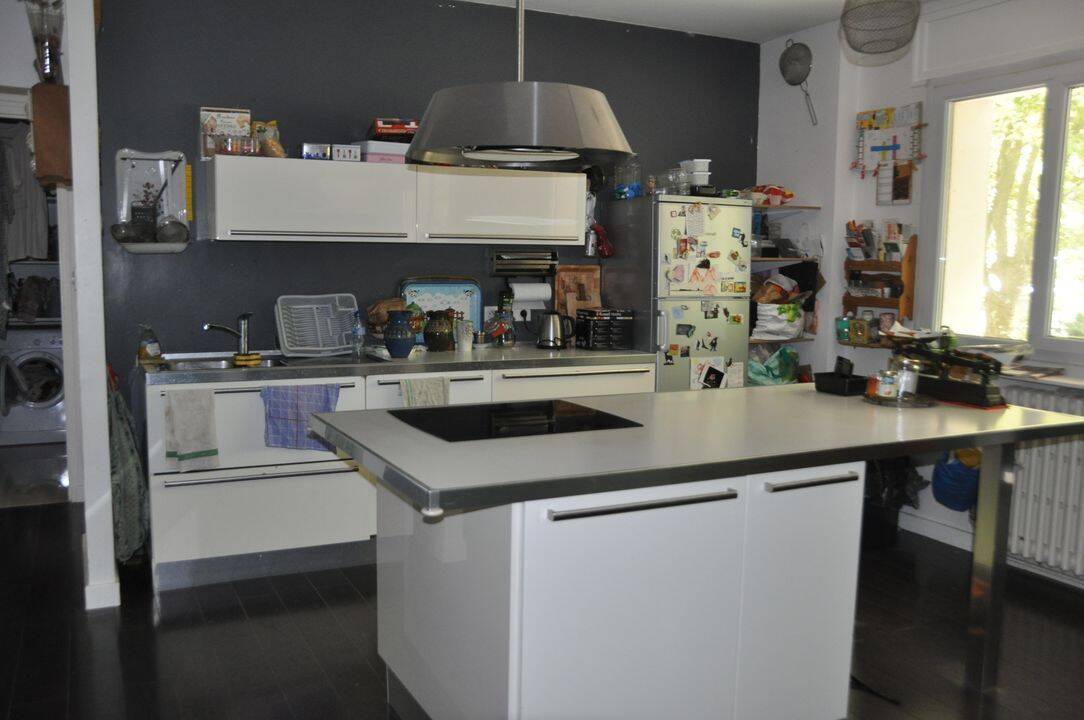 Appartement 4 pièces 120 m² · à Grenoble · 120 m² · 1 420 €