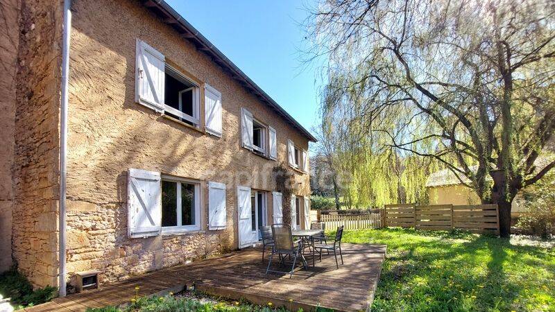 Maison 4 pièces 92 m² · à Prats-du-Périgord · 92 m² · 135 000 €
