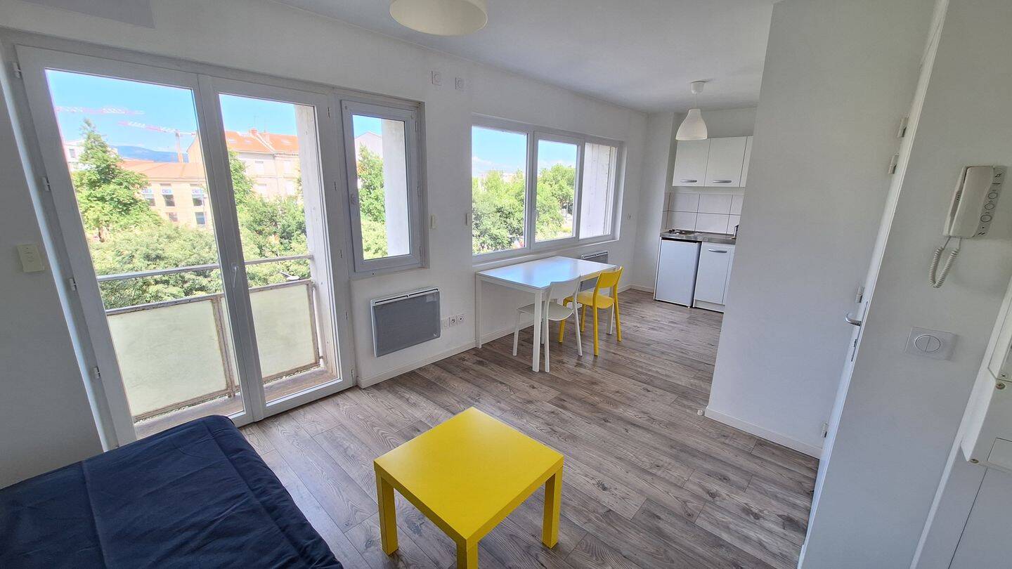 Appartement 1 pièce 25 m² · à Valence · 25 m² · 550 €