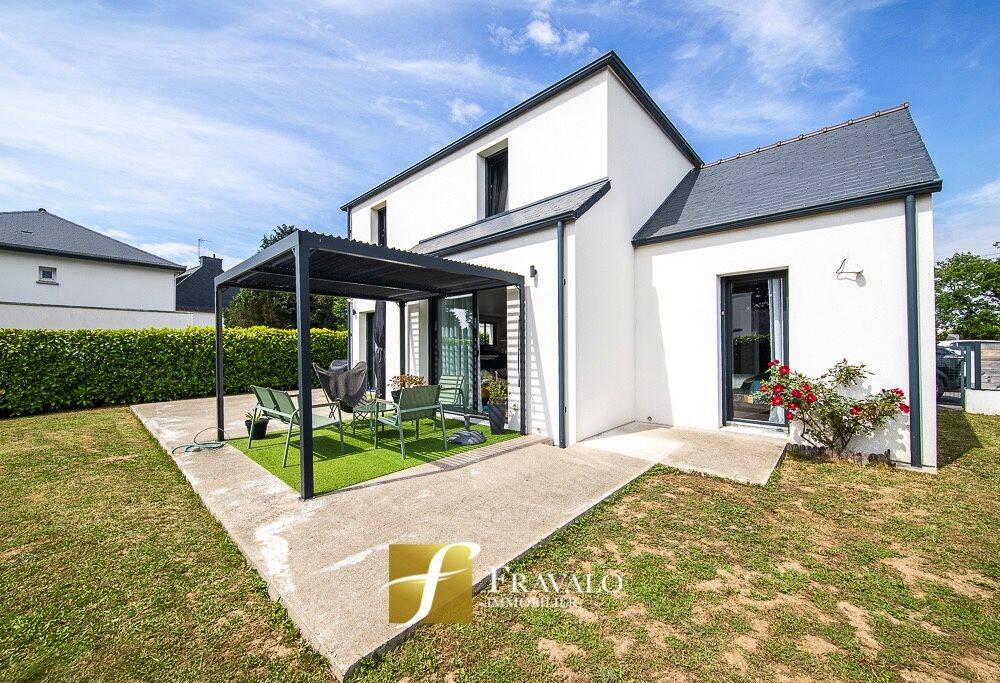 Maison 6 pièces 102 m² · à Ploeren · 102 m² · 409 940 €