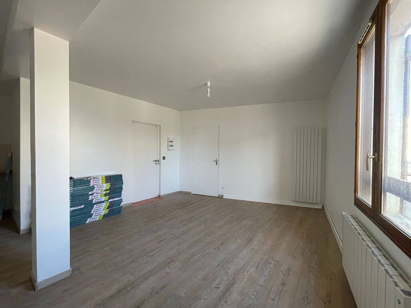 Appartement 3 pièces 56 m² · à Épernon · 56 m² · 750 €/mois