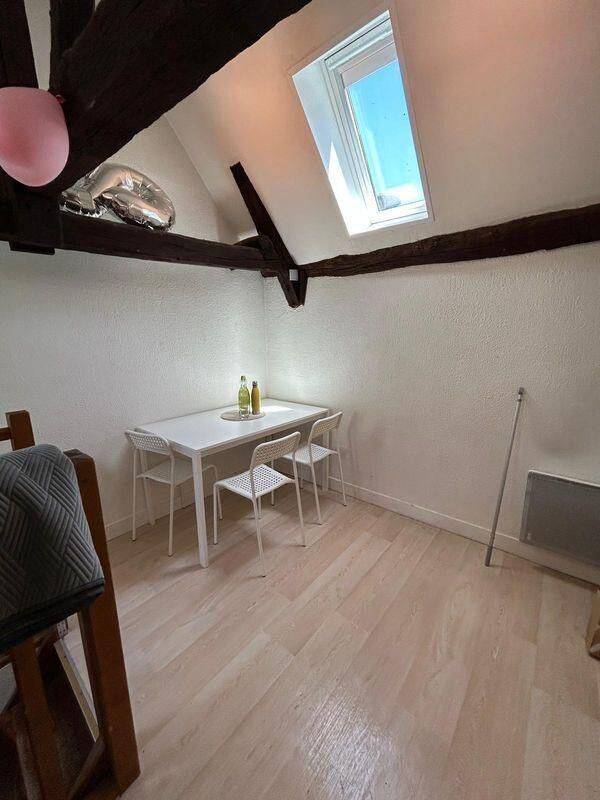 Appartement 2 pièces 27 m² · à Tours · 27 m² · 400 €