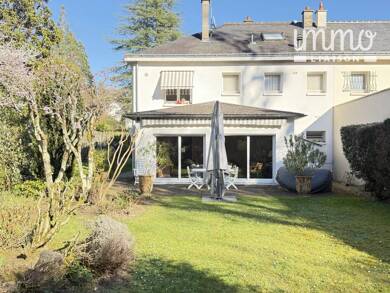 Villa en viager occupé Bouquet 211 050 € 6 pièces 3 chambres 136,6 m² 602 m² de terrain Saint-Cyr-sur-Loire 37540