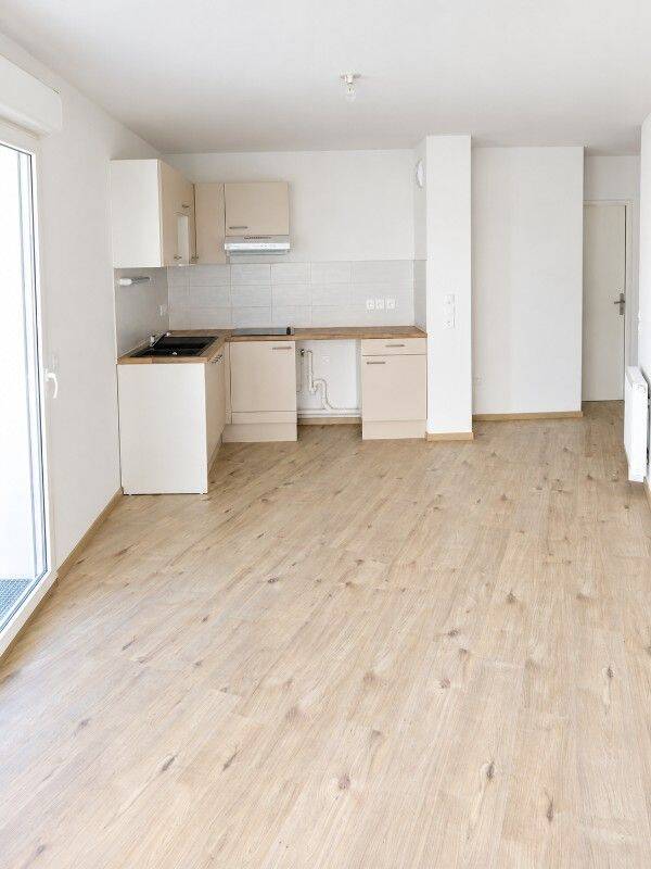 Appartement 3 pièces 58 m² · à Lormont · 58 m² · 677 €/mois