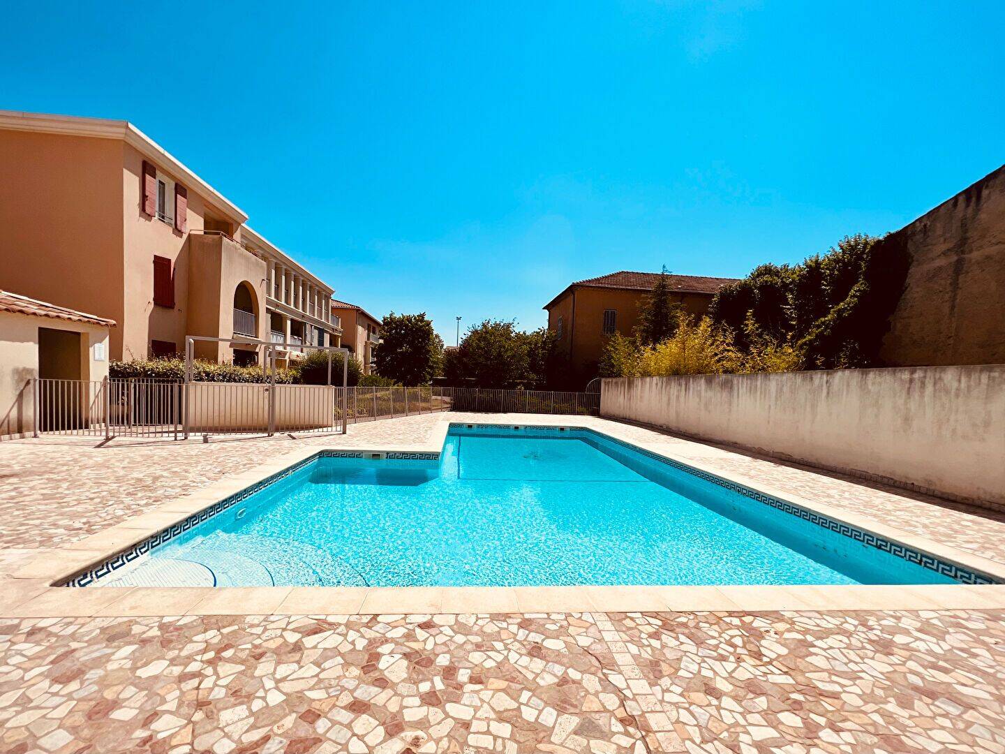 Appartement 2 pièces 38 m² · à Saint-Maximin-la-Sainte-Baume · 37,8 m² · 188 000 €