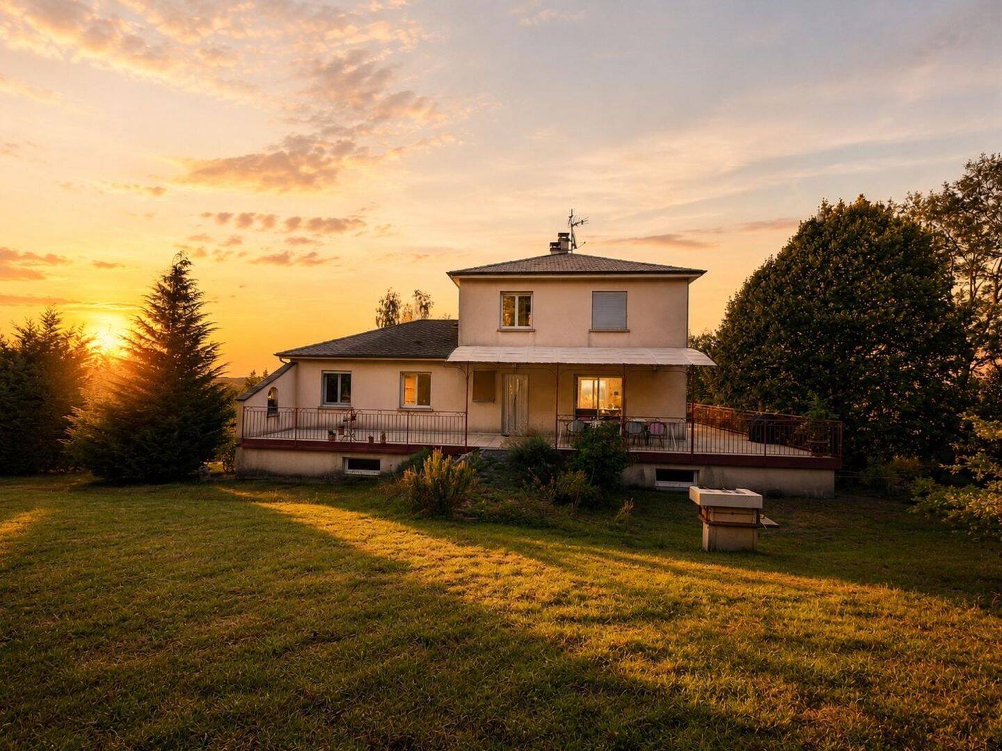 Maison 6 pièces 158 m² · à Le Bez · 158 m² · 308 000 €
