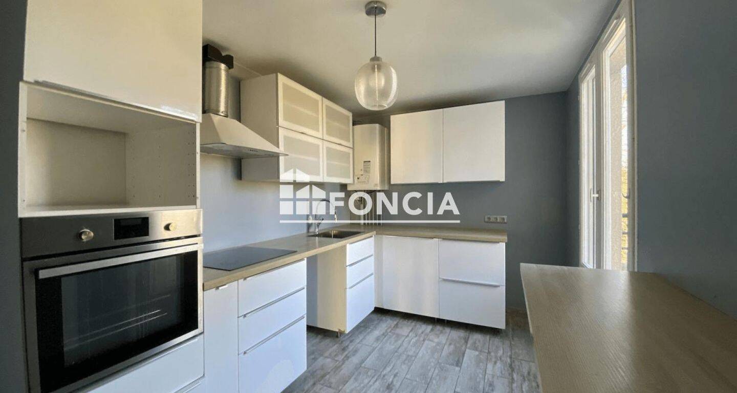 Appartement 4 pièces 79 m² · à Champs-sur-Marne · 79,4 m² · 1 200 €/mois