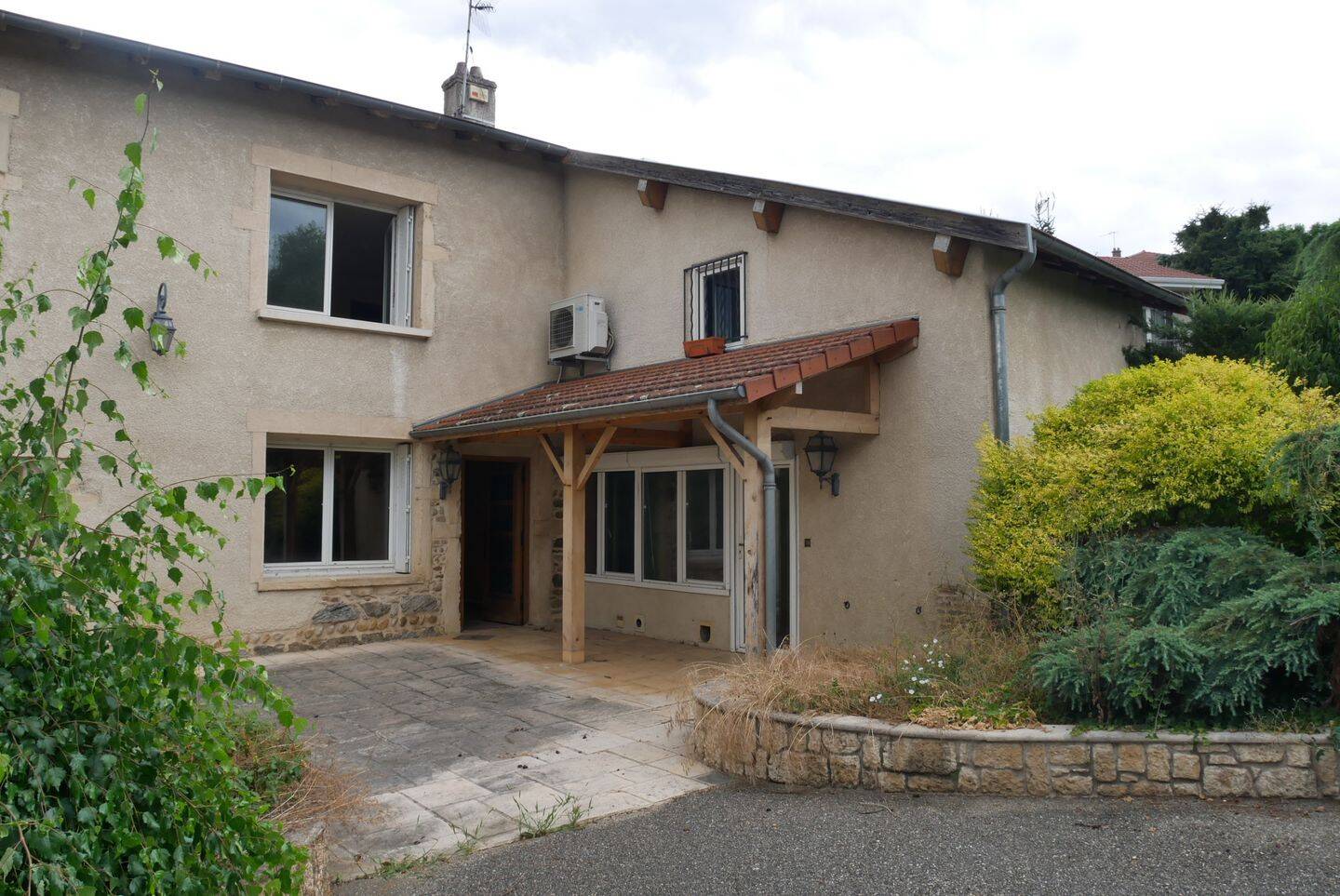 Maison 7 pièces 150 m² · à Corbas · 150 m² · 350 000 €