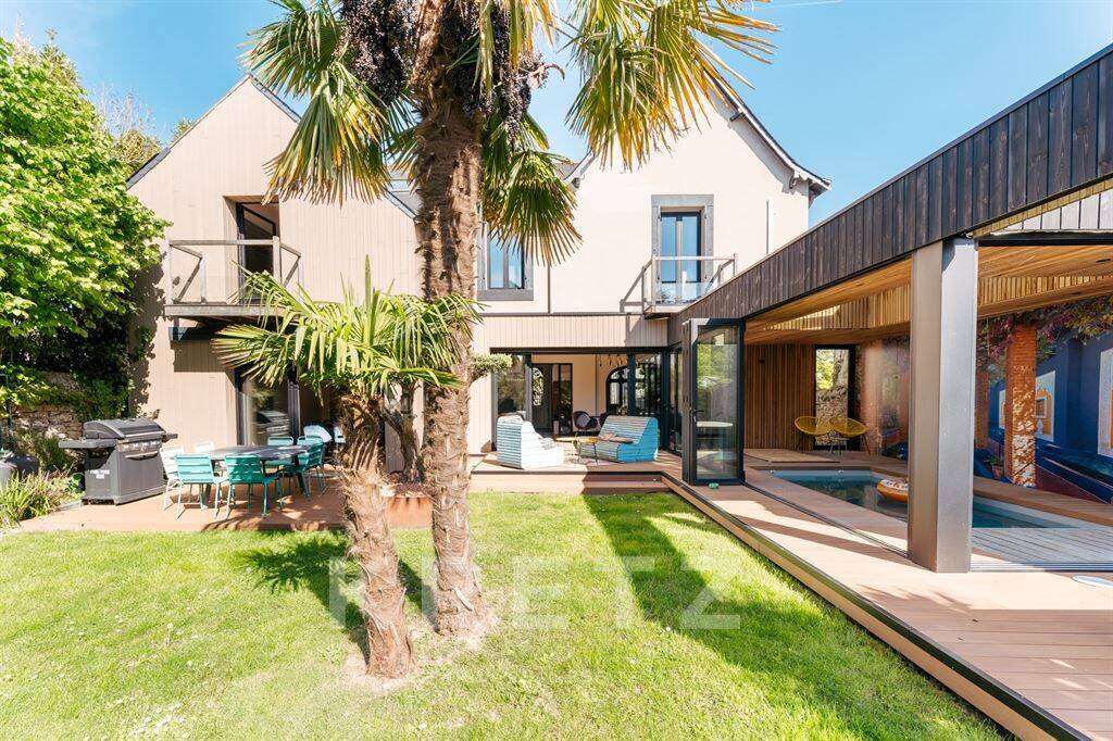 Maison 8 pièces 235 m² · à Vannes · 235 m² · 2 520 000 €