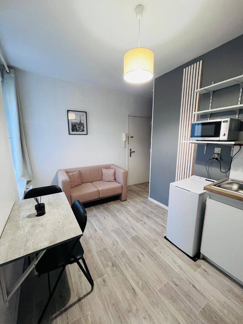 Appartement 1 pièce 20 m² · à Reims · 20 m² · 525 €