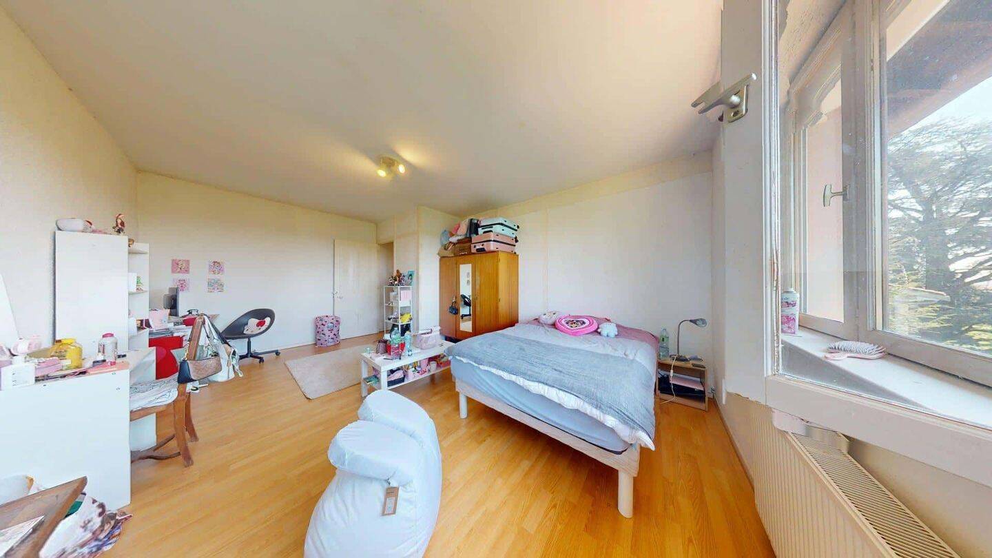 Appartement 1 pièce 15 m² · à Saint-Genis-les-Ollières · 15 m² · 475 €/mois