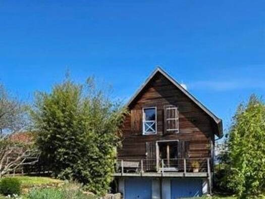 Chalet à vendre 359 000 € 5 pièces 3 chambres 124 m² 825 m² de terrain Centre Cernay 68700