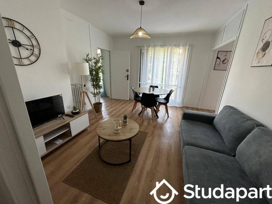 1 pièce 9 m² · à Marseille 5ème Arrondissement · 9 m² · 500 €