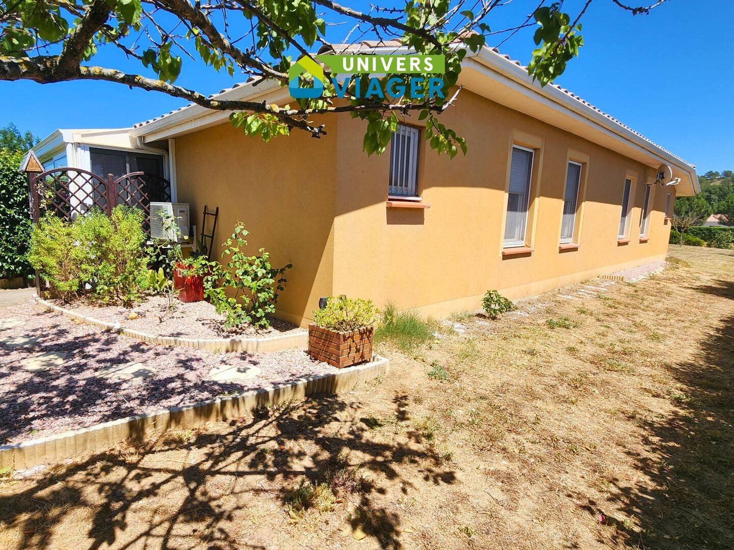 Maison 3 pièces 102 m² · à Villegly · 102 m² · 33 600 €