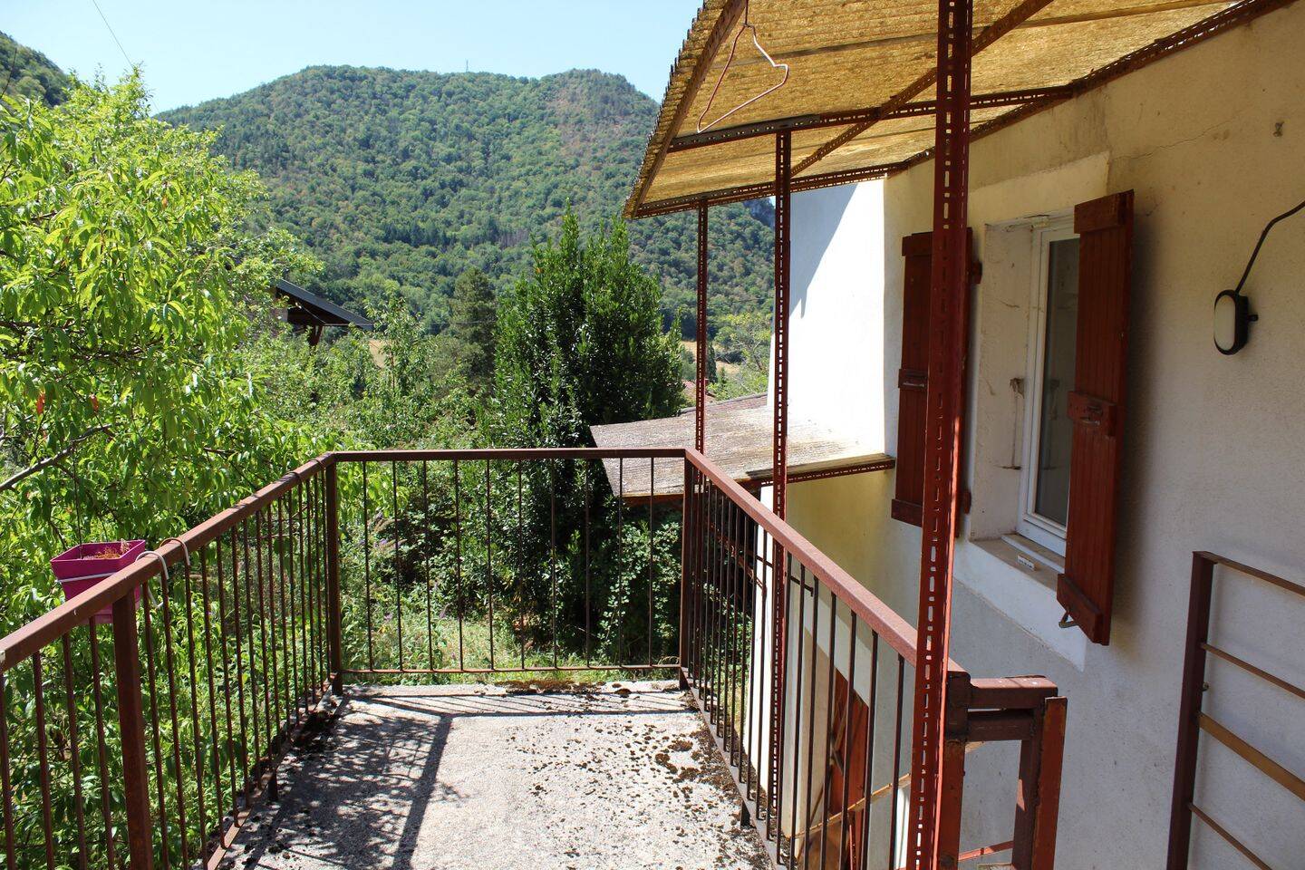 Maison 4 pièces 93 m² · à Bolozon · 93 m² · 145 000 €
