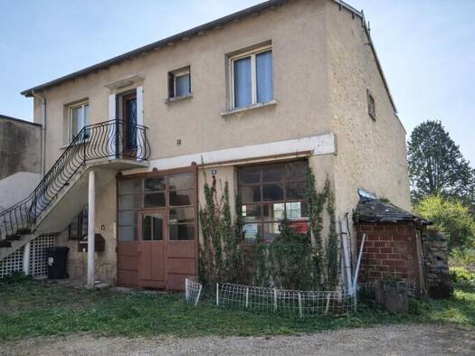 Maison de ville à vendre 94 900 € 3 pièces 2 chambres 72 m² 370 m² de terrain Villedieu-sur-Indre 36320