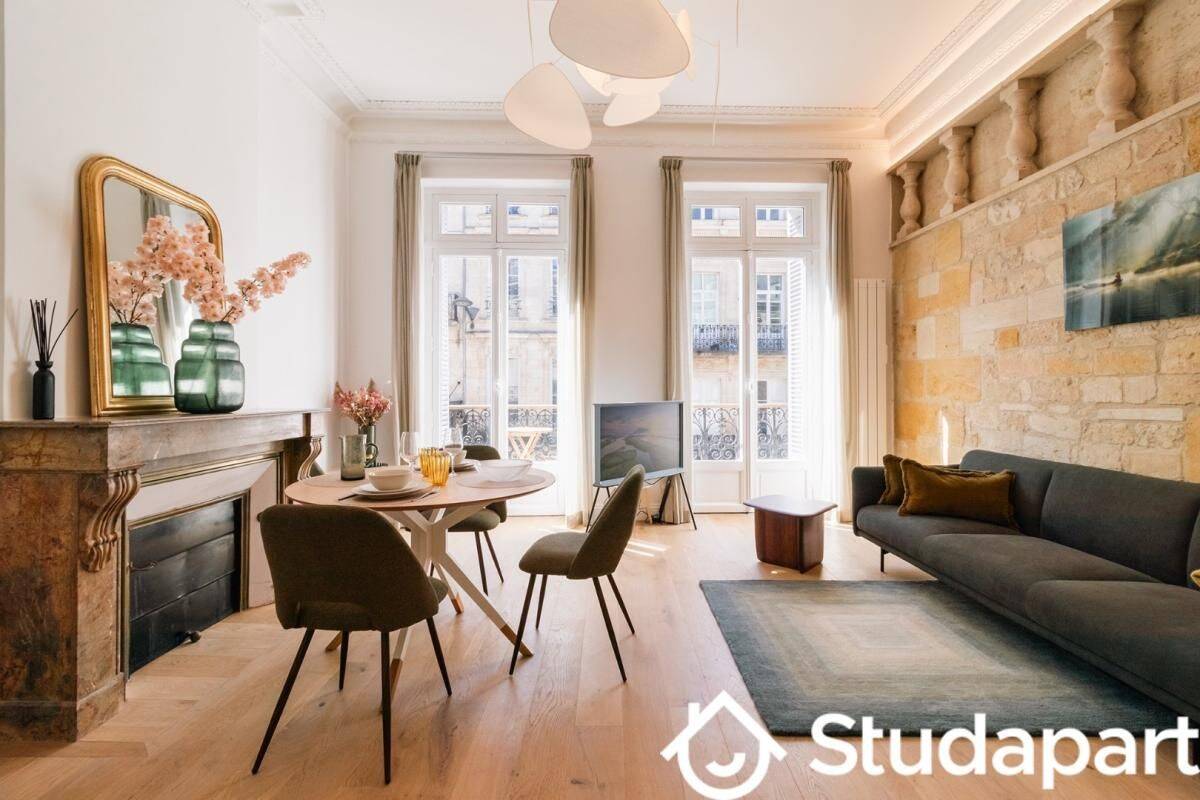 Appartement 2 pièces 58 m² · à Bordeaux · 58 m² · 2 200 €/mois