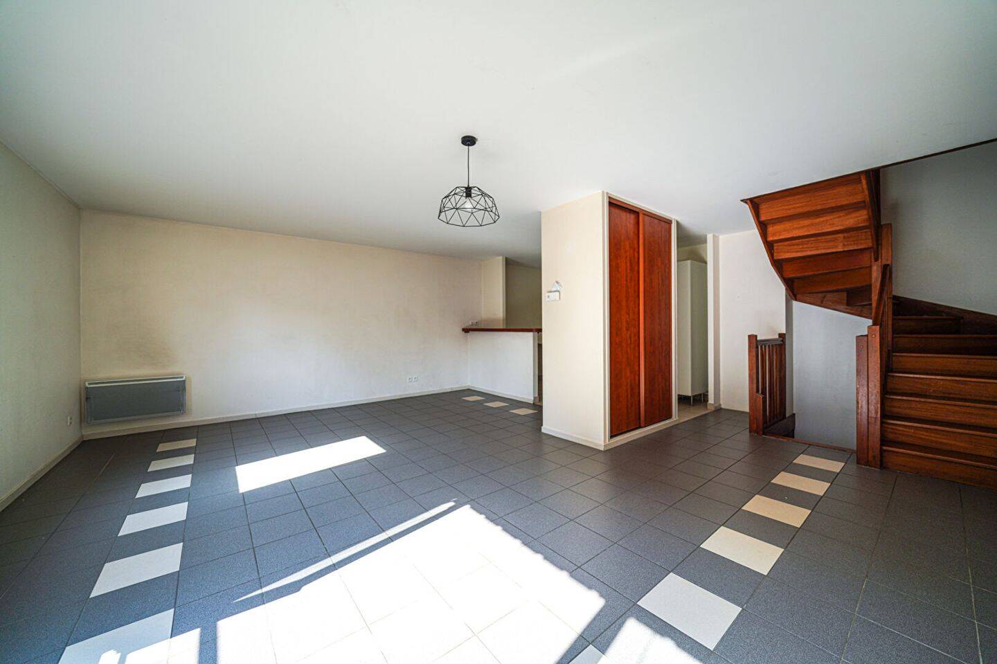 Appartement 3 pièces 70 m² · à Chessy · 69,6 m² · 1 090 €/mois