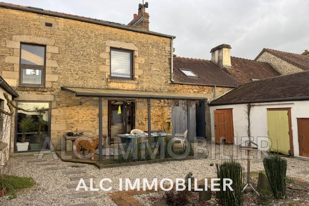 Maison 2 pièces 137 m² · à Alençon · 137,3 m² · 281 990 €