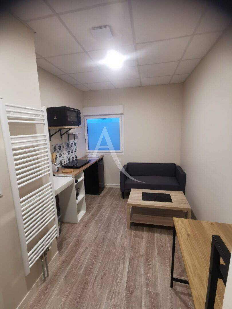 Appartement 2 pièces 25 m² · à Blois · 25 m² · 500 €