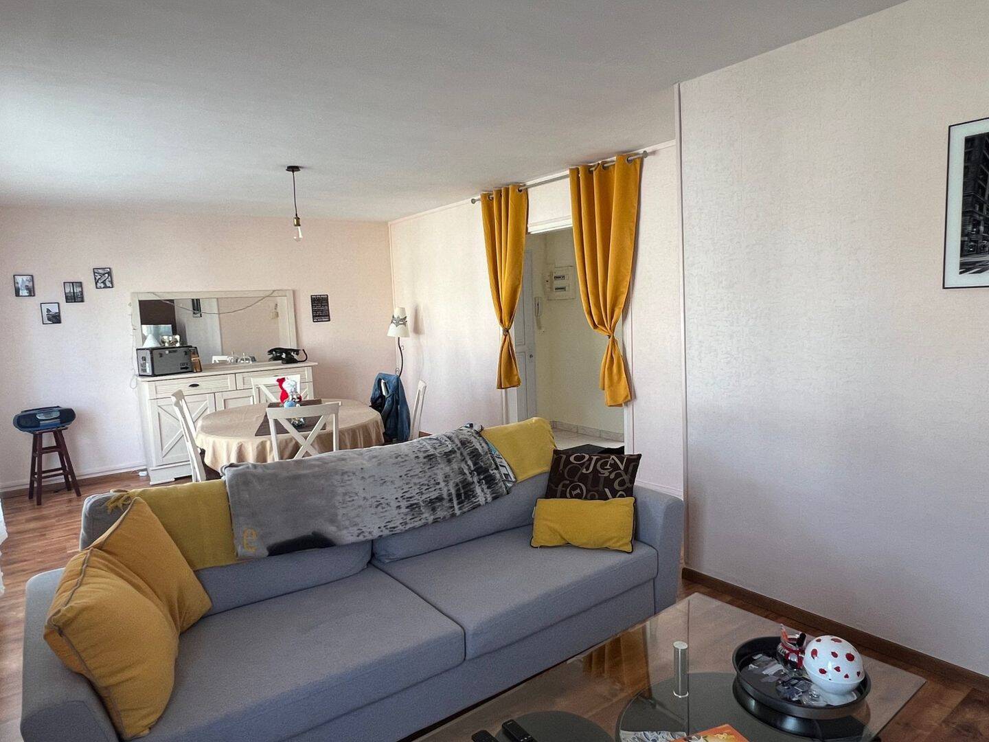 Appartement 3 pièces 75 m² · à Chauny · 75 m² · 640 €