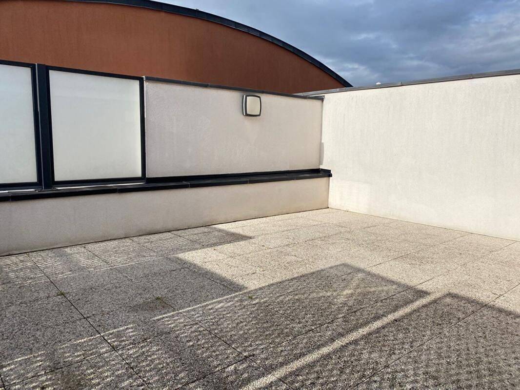 Appartement 3 pièces 77 m² · à Reims · 77,3 m² · 960 €