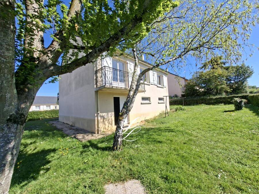 Maison 5 pièces 96 m² · à Solesmes · 96 m² · 143 000 €