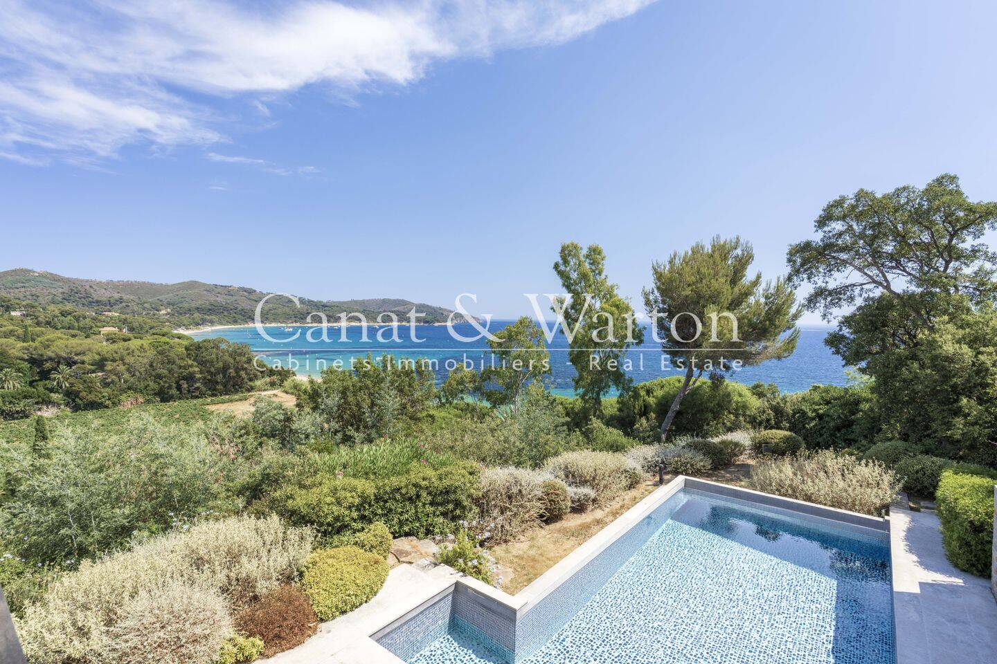 Maison 7 pièces 300 m² · à La Croix-Valmer · 300 m² · 9 500 000 €
