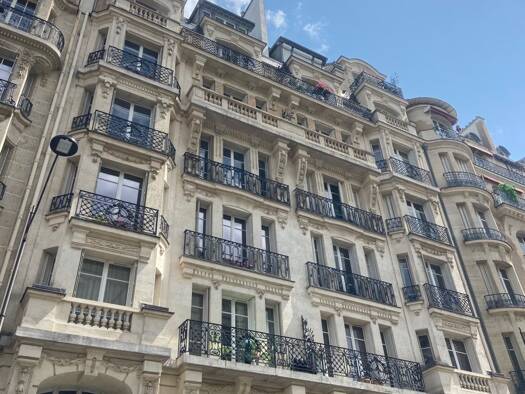 Appartement à vendre 1 670 000 € 5 pièces 4 chambres 147 m² Étage 6/7 Pereire-Malesherbes Paris 17ème arrondissement 75017