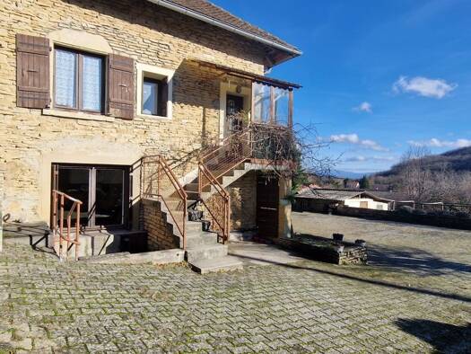 Maison à vendre 359 000 € 4 pièces 3 chambres 105 m² 1 570 m² de terrain Moras 38460
