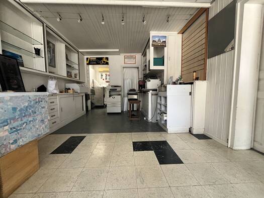 Immeuble à vendre 225 000 € 153 m² Auneau-Bleury-Saint-Symphorien 28700