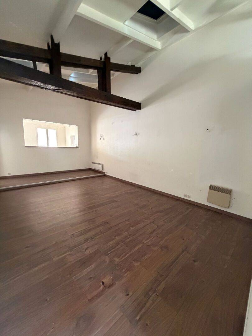 Appartement 2 pièces 71 m² · à Le Perreux-sur-Marne · 71,4 m² · 1 400 €