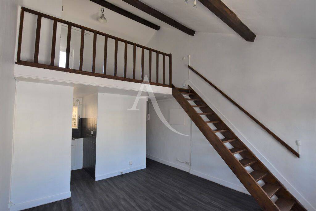 Appartement 1 pièce 31 m² · à Pontoise · 31,2 m² · 650 €/mois