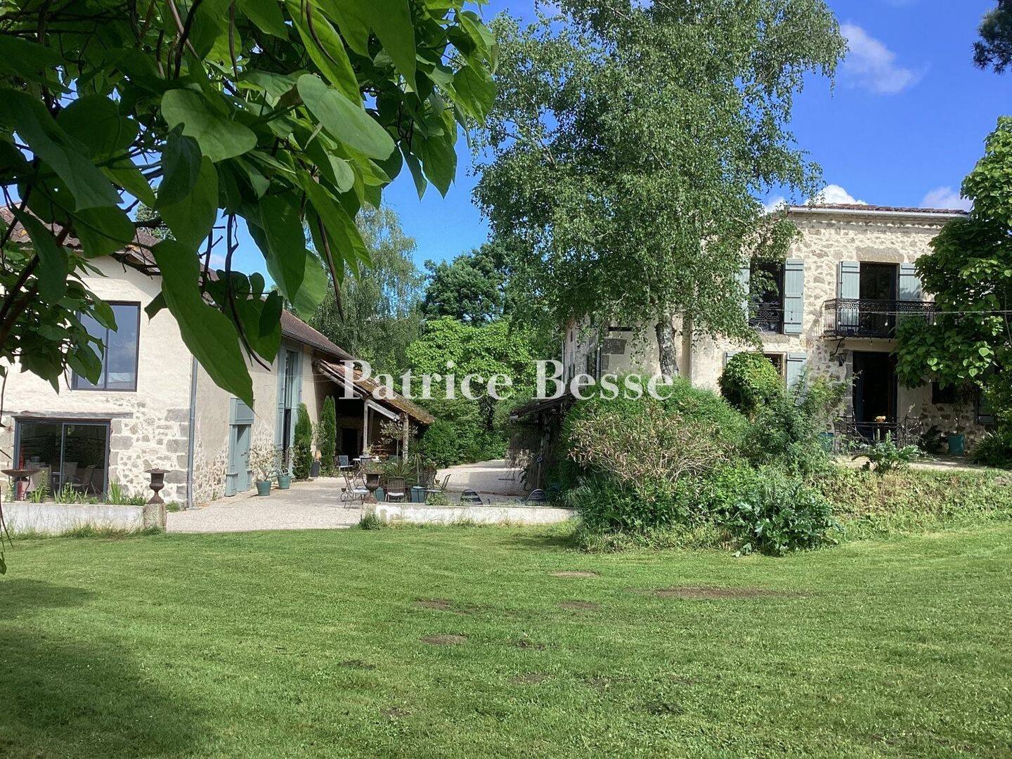 Maison 7 pièces 429 m² · à Nérac · 429 m² · 495 000 €