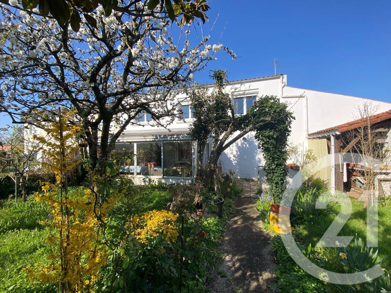 Maison 5 pièces 128 m² · à La Rochelle · 127,6 m² · 379 000 €