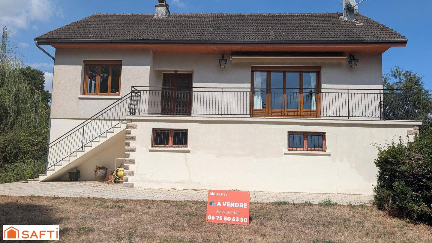 Maison 5 pièces 122 m² · à Chaumot · 122 m² · 185 000 €