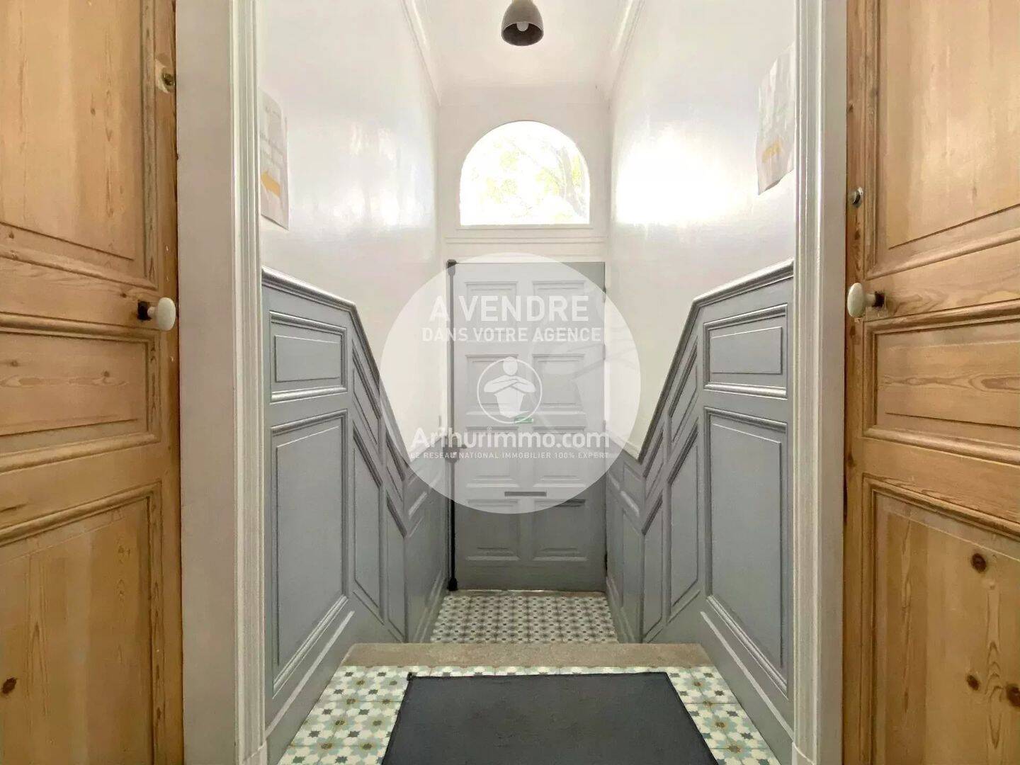Maison 12 pièces 240 m² · à Saint-Nazaire · 240 m² · 1 250 000 €