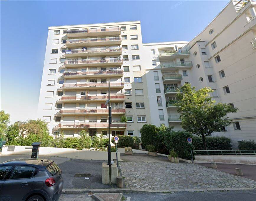 Appartement 2 pièces 35 m² · à Issy-les-Moulineaux · 34,6 m² · 1 300 €