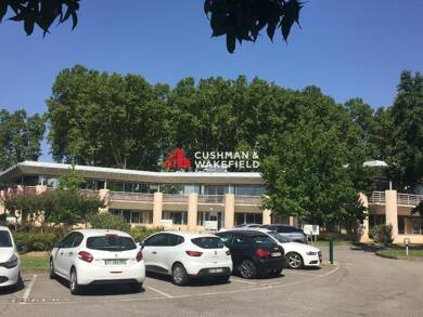 Espace bureau à louer 8 679 € 705 m² de bureaux divisible de 160 m² à 160 m² Sept Deniers-Ginestous Toulouse 31200