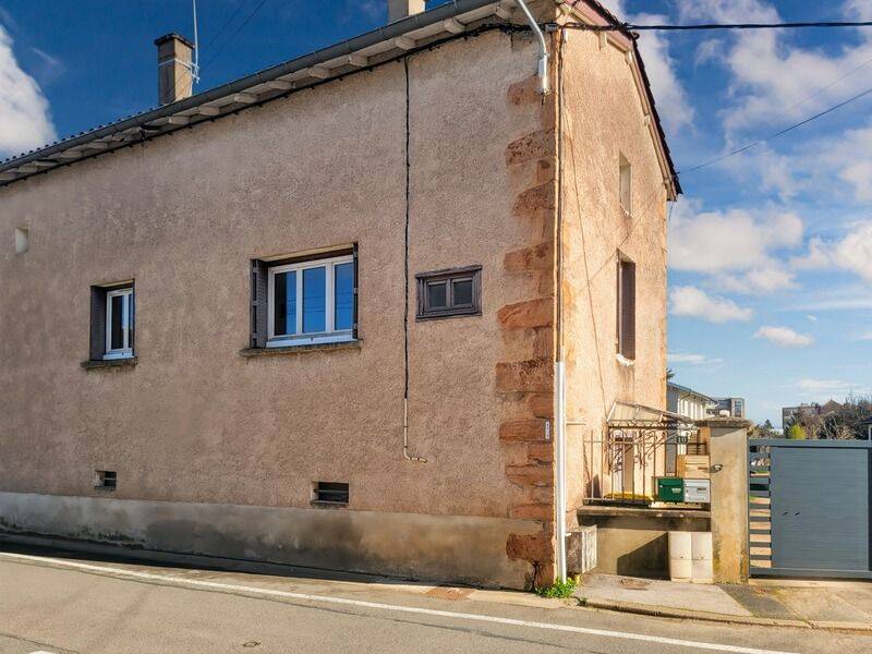 Maison 7 pièces 115 m² · à Mâcon · 115 m² · 165 000 €