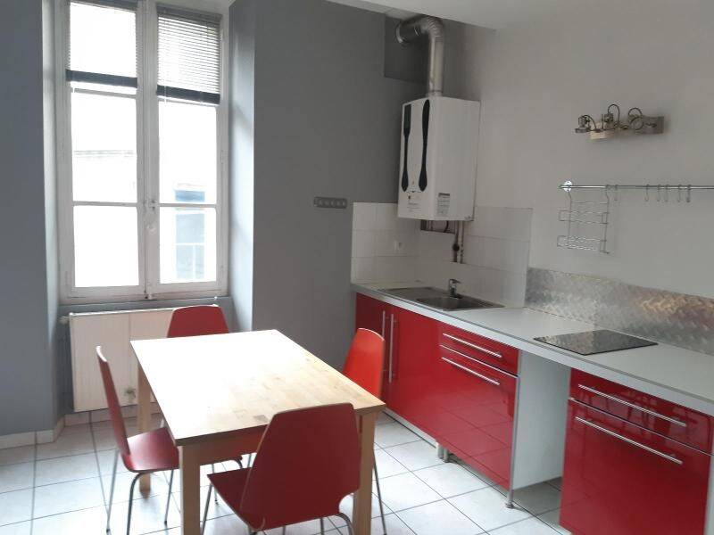 Appartement 1 pièce 40 m² · à Grenoble · 39,9 m² · 523 €