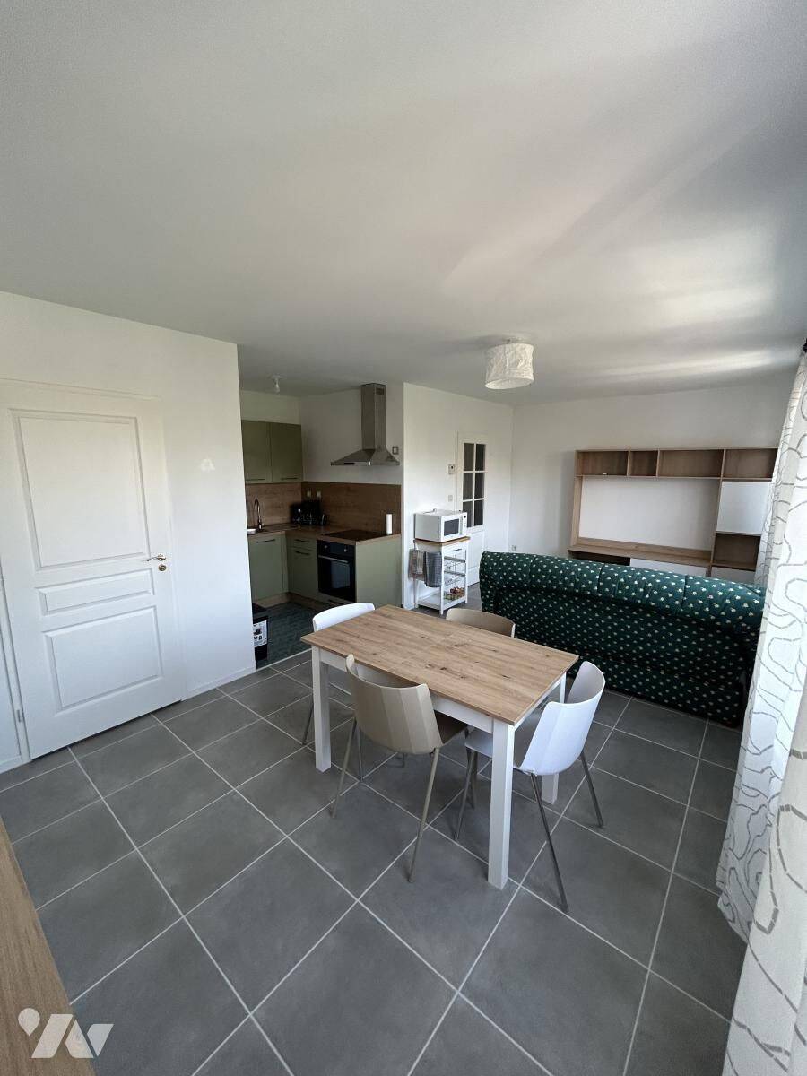 Appartement 1 pièce 33 m² · à Valenciennes · 33 m² · 585 €